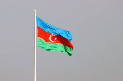 Хикмет Гаджиев - Помощник Алиева назвал заявление посла об инциденте с российским вертолетом неуместным - pnp.ru - Москва - Россия - Армения - Азербайджан