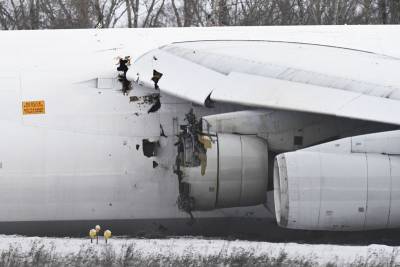 Заход на аварийную посадку Ан-124 в Новосибирске сняли на видео - tvc.ru - Новосибирск - Барнаул