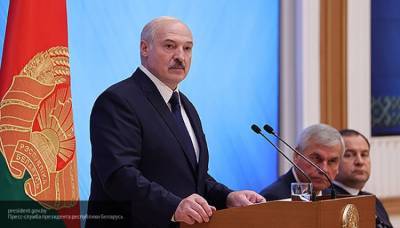 Александр Лукашенко - Лукашенко заявил, что Западу он не по зубам - polit.info - Белоруссия - Запад