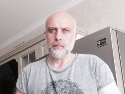 Экс-глава КГГА Бондаренко заявил, что военный врач пнул его из-за замечания по поводу языка. Билецкий назвал ситуацию абсурдной - gordonua.com - Украина