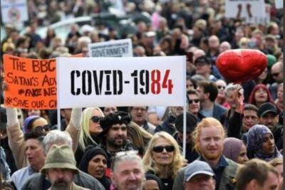 Константинос Иоанн - Жители Кипра устроили протесты против ограничений из-за коронавируса - mk.ru - Кипр