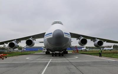 В Ереван прибыли два самолета с миротворцами РФ - korrespondent.net - Россия - Ереван - Нагорный Карабах - Горис - Карабах