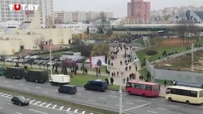 Александр Тарайковский - В Минске начались первые задержания протестующих - piter.tv - Минск