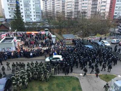 Роман Бондаренко - Светлана Тихановская - Воскресные взрывы в Минске: БТРы с «крупняком» и 9-минутная зачистка - free-news.su - Минск - Партизанск