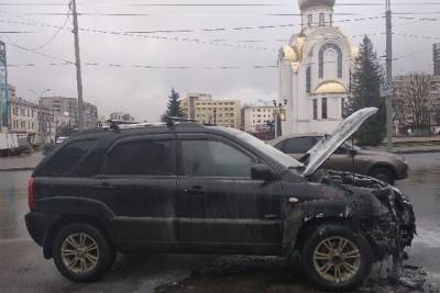 Неудачная поездка: в Иванове прямо на ходу вспыхнул автомобиль - mkivanovo.ru