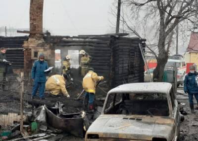 Из-за проводки: выяснилась причина пожара в Сибири, где погибли трое взрослых и девочка - province.ru - Новосибирск