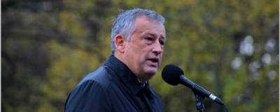 Александр Дрозденко - Жительница Луги попросила губернатора Ленобласти помочь спасти ее дочь - runews24.ru - Ленинградская обл. - Санкт-Петербург