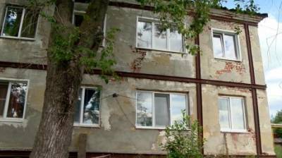 Жители дома на Лунинской продолжают страдать от проблем с канализацией - penzainform.ru
