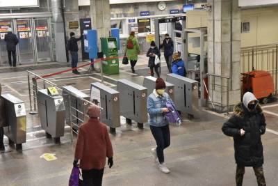 Количество «антимасочников» в метро Новосибирска снизилось в пять раз - novos.mk.ru - Новосибирск - Искитим