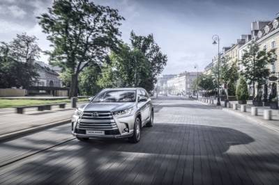 Lexus - Toyota отзывает в России более 69 тысяч автомобилей - autostat.ru - Россия