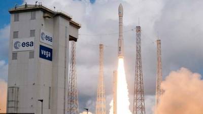 Неудачная выход на траекторию ракеты Vega, миссия провалена - apral.ru - Французская Гвиана