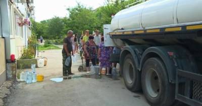 В Симферополе воду в дома стали подавать только четыре часа в сутки - focus.ua - Крым - Симферополь