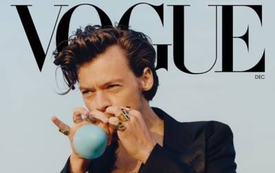 Гарри Стайлс - Музыкант в платье: обложка Vogue разозлила читателей - korrespondent.net - США - Англия