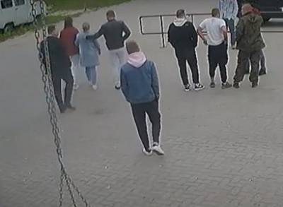 Опубликованы кадры смертельного конфликта у рязанского ночного клуба - newzfeed.ru - Рязань