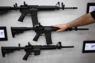 Вирджиния - Американец продавал экстремистам устройства для модернизации винтовок под видом настенных вешалок - news-front.info - США - New York