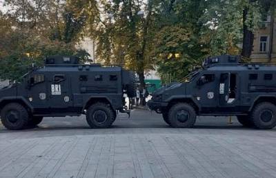 Жан-Клод Ван Дамм - Украинские бронетранспортеры были замечены на съемочной площадке нового фильма Netflix - enovosty.com - Франция