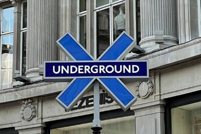 Логотип лондонского метро изменили ради игровой приставки - lenta.ru - Англия - Лондон - county Oxford