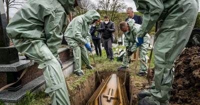 Несмотря на пандемию коронавируса смертность в Украине ниже, чем в прошлом году - Госстат - tsn.ua - Украина