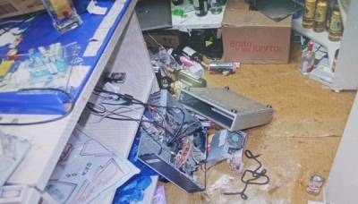 Угрожал забить бутылкой водки: в одном из сел Башкирии мужчина напал на магазин - bash.news - Башкирия - район Янаульский