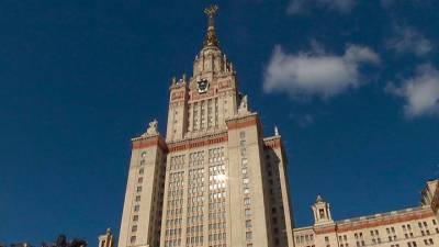 Виктор Садовничий - Студентам МГУ в качестве помощи выделят 30 миллионов рублей - vesti.ru