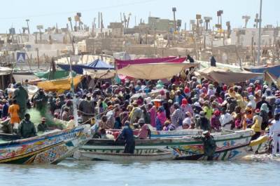 Около 100 рыбаков в Сенегале заразились неизвестной болезнью - aif.ru - Сенегал