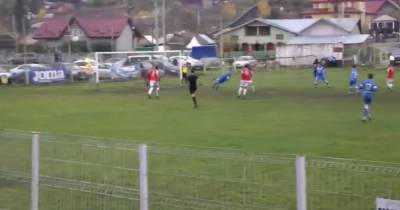Гол века: в Румынии футболист отправил мяч в ворота "ударом скорпиона" (видео) - tsn.ua - Румыния