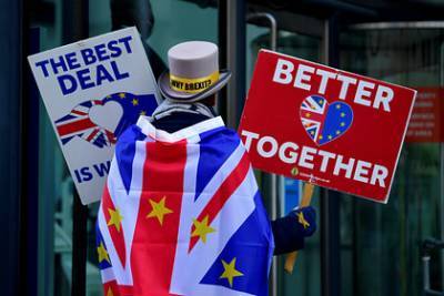 Мишель Барнье - Британия и ЕС приостановили переговоры по Brexit из-за коронавируса - lenta.ru - Англия - Лондон - Брюссель