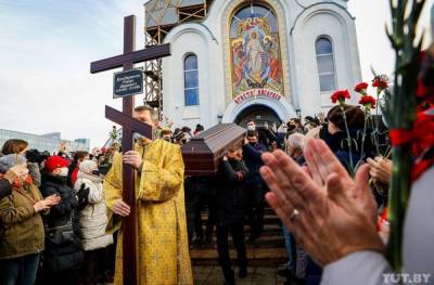 Роман Бондаренко - "Рома – ты герой": в Беларуси прощаются с убитым активистом Бондаренко – фото, видео - news.24tv.ua - Белоруссия - Минск