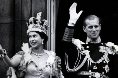 принц Уильям - Елизавета II - принц Джордж - герцог Филипп - принц Луи - принцесса Шарлотта - Филипп - Елизавета II и герцог Эдинбургский Филипп отмечают 73-ю годовщину свадьбы. Фото - vkcyprus.com - Англия