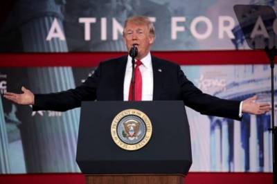 Дональд Трамп - Владимир Путин - Выступление Трампа на саммите АТЭС прошло в закрытом режиме - versia.ru - Россия - США
