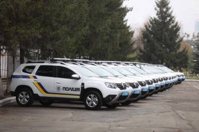 Иностранные партнеры подарили Нацполиции Украины 18 авто: видео - newsone.ua - Украина - Киевская обл. - Харьковская обл. - Кировоградская обл. - Хмельницкая обл. - Винницкая обл. - Одесская обл. - Черновицкая обл. - Львовская обл. - Полтавская обл.