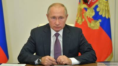 Владимир Путин - Михаил Мишустин - Путин поручил обеспечить инвалидов и их семьи жильем до 2025 года - polit.info - Россия