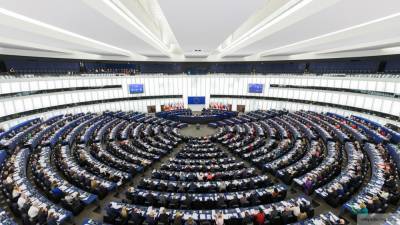 Европарламент рассматривает инициативу о снятии антироссийских санкций - riafan.ru - Москва - Россия - Украина - Брюссель