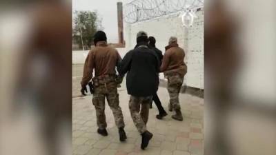 Задержаны 4 члена террористического сообщества, отбывавших наказание в колонии в Калмыкии - piter.tv - Россия - респ. Калмыкия - Следственный Комитет