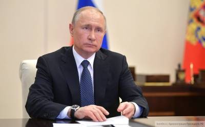 Владимир Путин - Президент России продлил действие контрсанкций до конца 2021 года - polit.info - Россия
