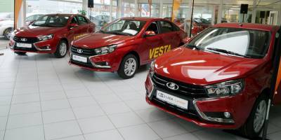 Продажи новых автомобилей в России в октябре выросли на 5% - avtonovostidnya.ru - Россия