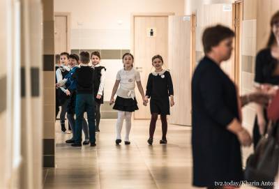 «Мы рискуем не вернуться в свой класс после пандемии»: родители в Томске запустили петицию - tv2.today - Томск - Томская обл.