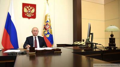 Владимир Путин - Путин предупредил о возможной девальвации национальных валют - nation-news.ru - Россия - Саудовская Аравия