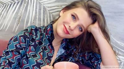 Илья Авербух - Элизабет Арзамасова - Возлюбленная Ильи Авербуха Лиза Арзамасова пожаловалась на усталость - nation-news.ru