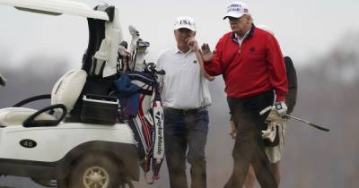 Дональд Трамп - Стивен Мнучин - Дональд Трамп досрочно покинул саммит G20 и поехал играть в гольф - tsn.ua - США