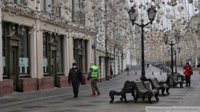 Евгений Тимаков - Владимир Болибок - Мария Базарева - Врач Тимаков дал оптимистический прогноз по COVID-19 на Новый год в России - nation-news.ru - Россия