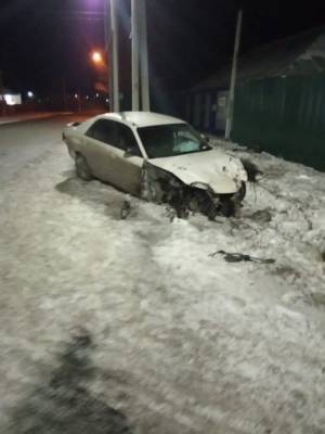 В Кузбассе водитель иномарки снёс два светофора - gazeta.a42.ru - Гурьевск