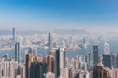 Власти Гонконга выплатят по $645 малоимущим, зараженным COVID - aif.ru - Китай - Гонконг - Гонконг