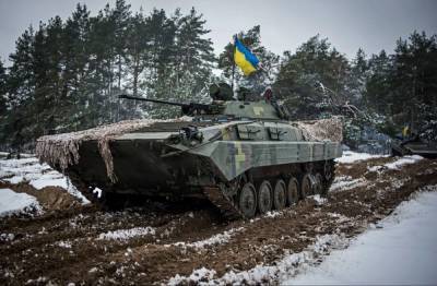 Украинские каратели продолжают размещать военную технику в населенных пунктах – НМ ЛНР - news-front.info - ЛНР