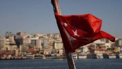 Али Ерликая - Сотни жителей Стамбула были оштрафованы за нарушение комендантского часа - smartmoney.one - Турция - Стамбул