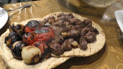 Где подают самое лучшее мясо в сирийской Латакии - riafan.ru