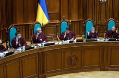 Алексей Голобуцкий - Украине могут аукнуться неконституционные решения, принятые за 1,5 года, и вот почему - from-ua.com - Украина