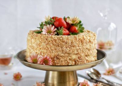 Рецепт дня: торт Наполеон – классический десерт с заварным кремом - 24tv.ua - Франция