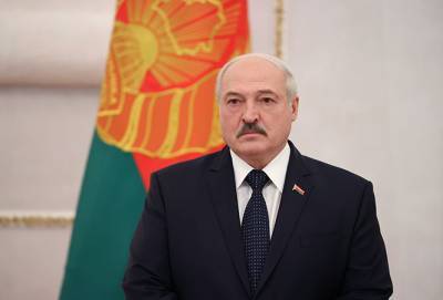 Александр Лукашенко - Лукашенко заверил послов, что только белорусский народ может отстранить его от власти - naviny.by - Белоруссия