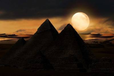 Скотт Уоринг - Уфолог Скотт Уоринг обнаружил на Луне древнюю пирамиду - actualnews.org - Египет